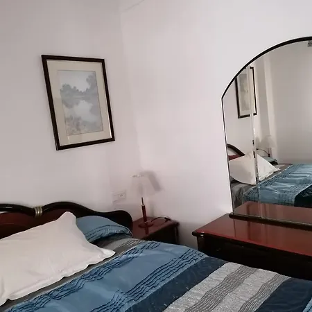 2 Minutes From The Beach!!! Great Apartment!!! Apartment