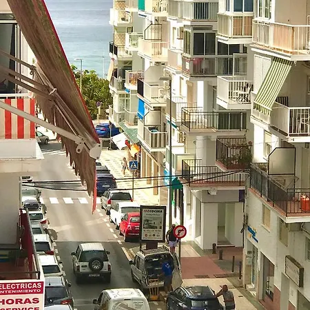 公寓 2 Minutes From The Beach!!! Great Apartment!!! 内尔哈